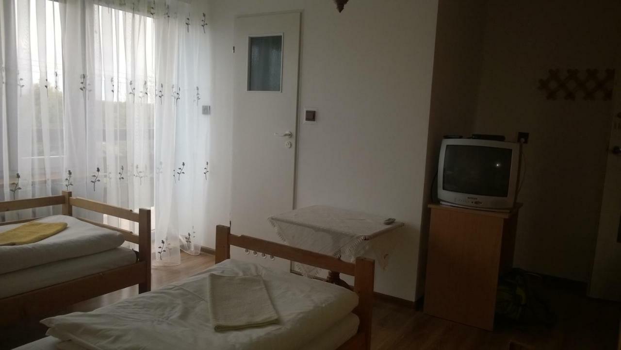 Agrohotelik-Gospodarstwo Agroturystyczne Mrągowo Exteriör bild