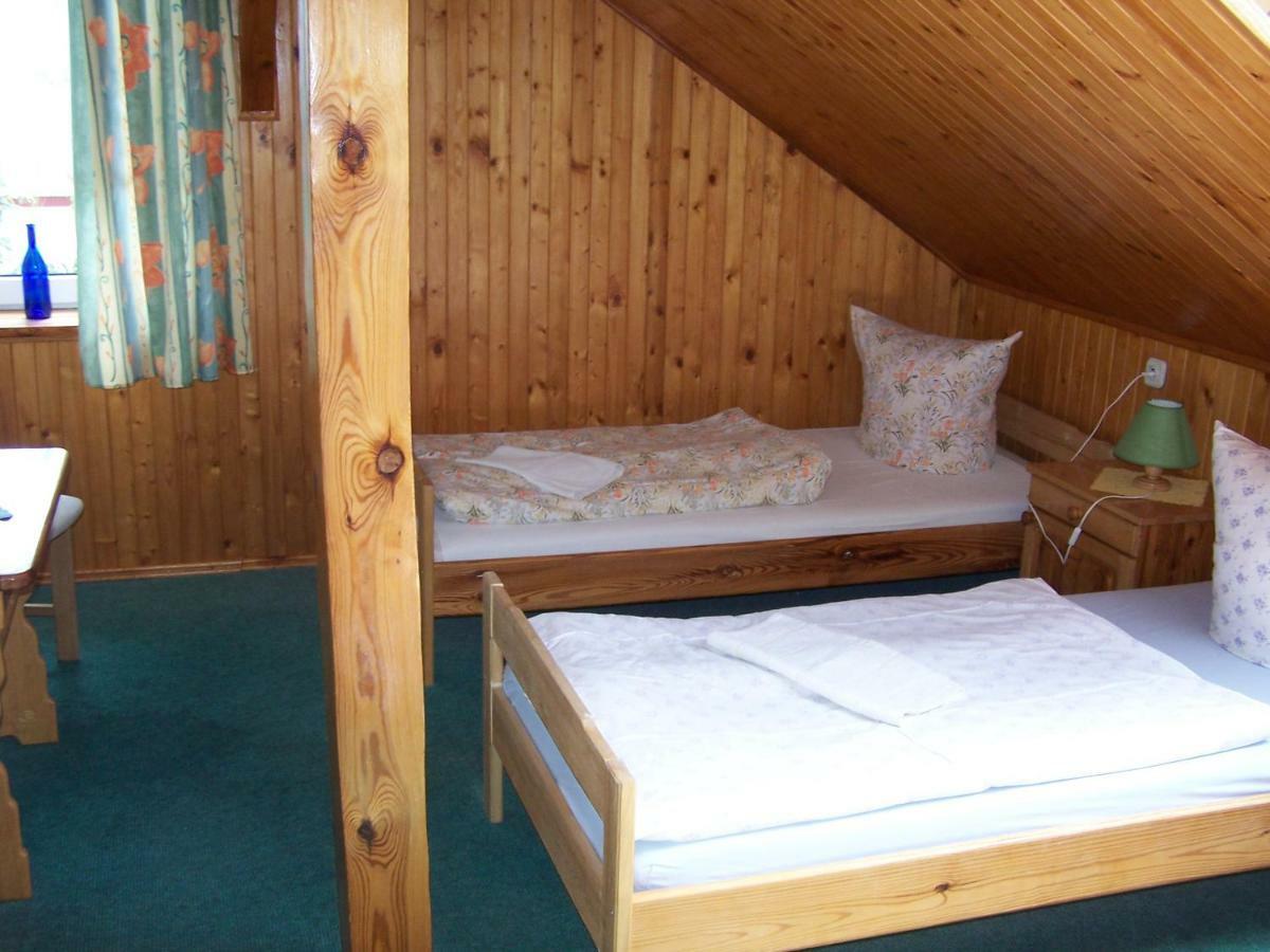 Agrohotelik-Gospodarstwo Agroturystyczne Mrągowo Exteriör bild