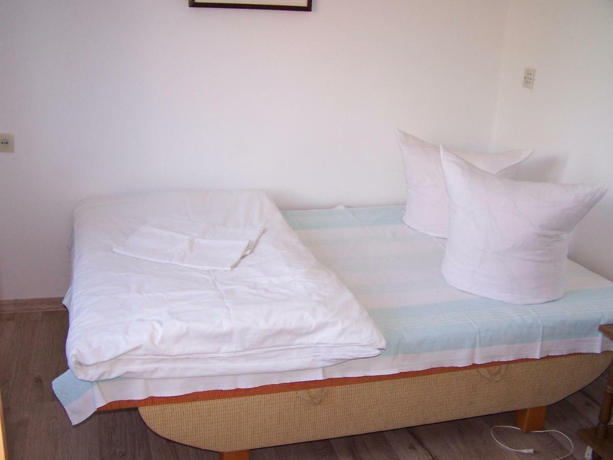 Agrohotelik-Gospodarstwo Agroturystyczne Mrągowo Exteriör bild